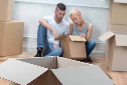 Local moving service supporting flats and houses in Beckton